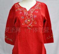 云南民族服飾上衣批發(fā)指南 在世界工廠(chǎng)網(wǎng)掘金民族文化寶藏